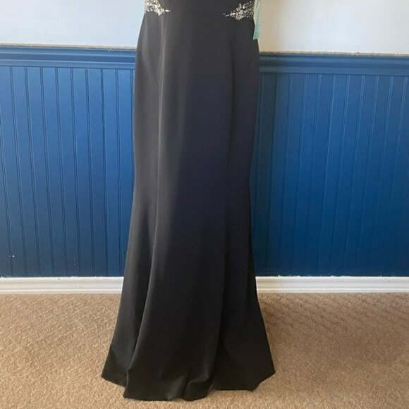Jackie Jon Black Gown - Picture 5 of 7